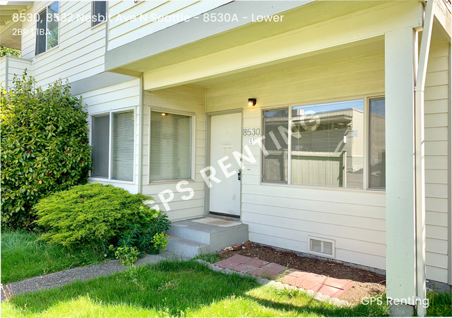 Beautiful 2 Bedroom 1 Bath Near Green Lake! - Beautiful 2 Bedroom 1 Bath Near Green Lake! Townhome