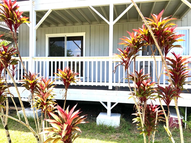 Photo - 15-1579-1579 Loke Rd