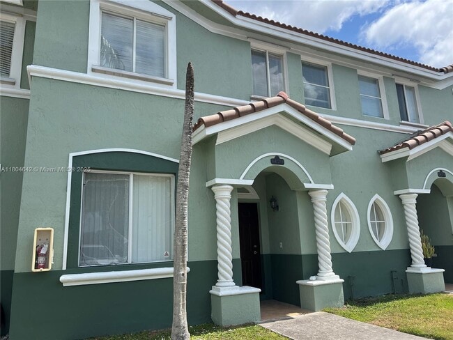 Building Photo - 1429 SE 24th Ct Rental