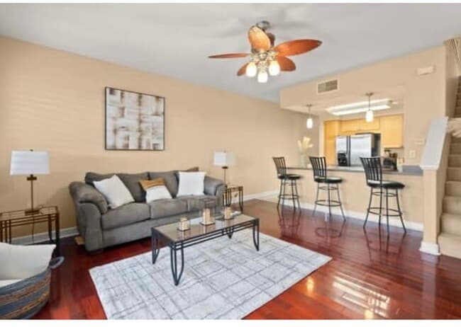 Building Photo - 92-1498 Aliinui Dr Rental