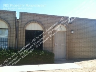 Building Photo - 423 S Mitchell Dr Unit B