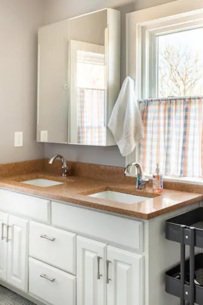 Photo - 410 Sandusky Ave