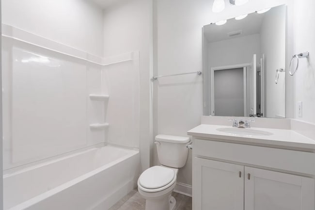 Photo - 192 Dendron Dr
