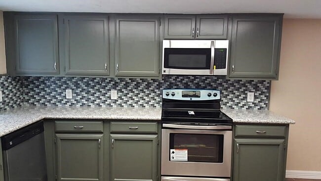 Building Photo - 15311 Camino Del Sol Dr