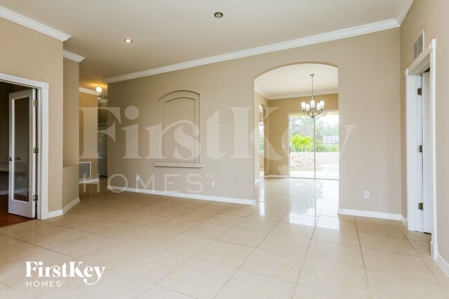 Photo - 2611 20th St W