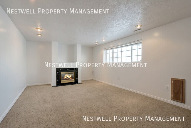 Photo - 3462 Greenhills Dr