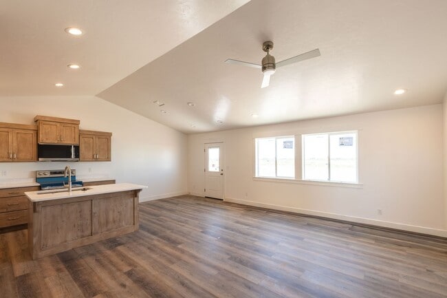 Photo - BRAND NEW 5 BED 3 BATH HOME IN IDAHO FALLS