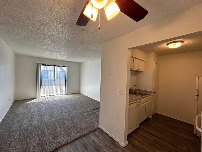 Almonte Apartments