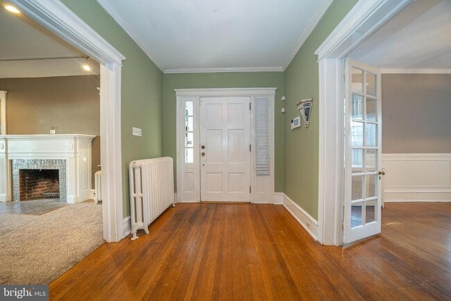 Photo - 709 E 20th St