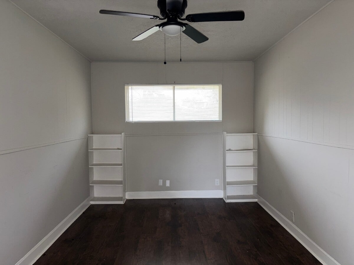 Photo - 6122 Glenhurst Dr