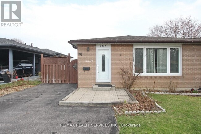 Photo - 185 Earnscliffe Cir