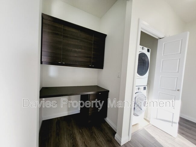 Photo - 2590 Anderson Way SW Unit #408