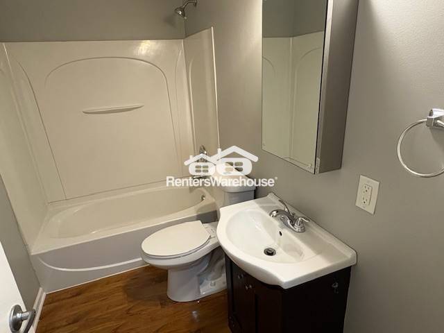 Photo - 8191 E River Rd