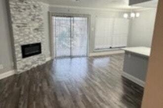 Building Photo - 4412 Chaha Rd Unit 202