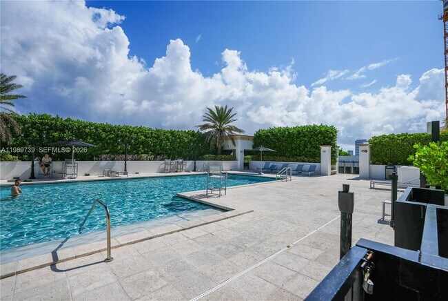 Photo - 4100 Salzedo St Unit 9