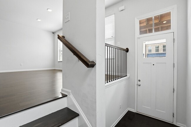Photo - 2376 Tarben Dr