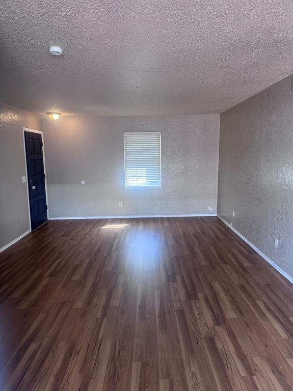 Photo - 11421 N May Ave Unidad B