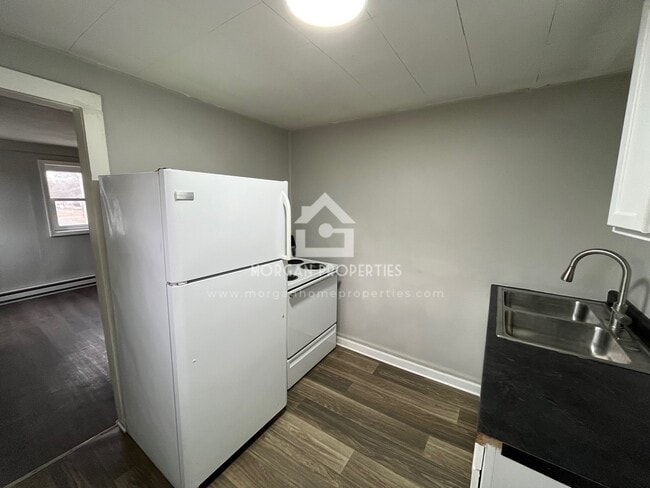 Photo - 702 W 5th St Unidad 3