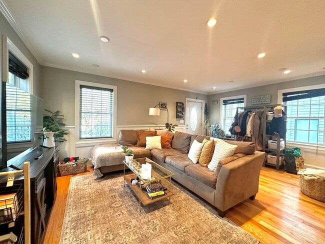 Photo - 48 Chelmsford St Unidad 1