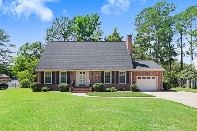 Building Photo - CHARMING 2-STORY BRICK HOME *Excellent Goldsboro Location* Lawn Care Included!