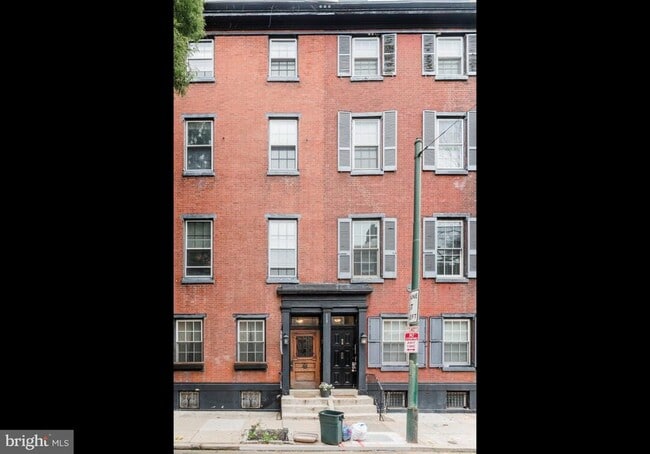 Photo - 335 S 12th St Apartment Unit 2A