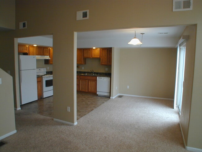 Photo - House For Lease
