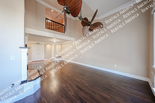 Photo - 1701 E Colter St Unidad 456