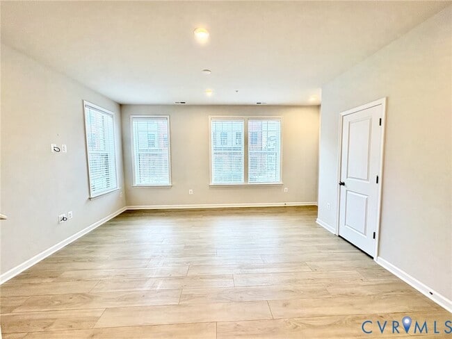 Photo - 13327 Coalfield Station Ln