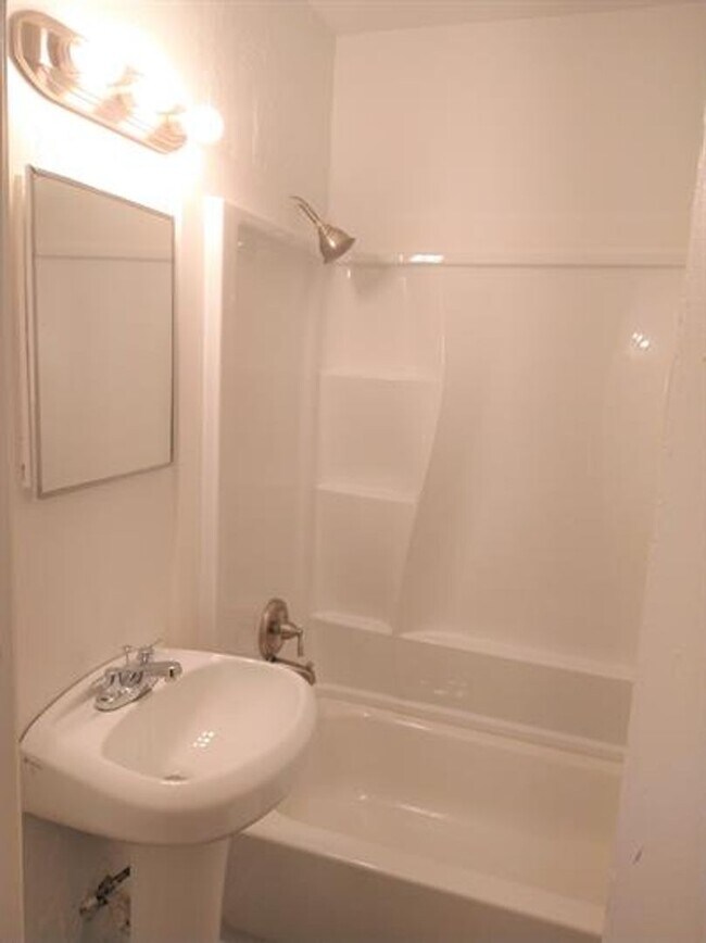 2656 Adams Ave Apartment Unit 2656 Adams Avenue 2 Ogden, UT