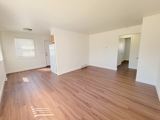 Meadowood Apartments