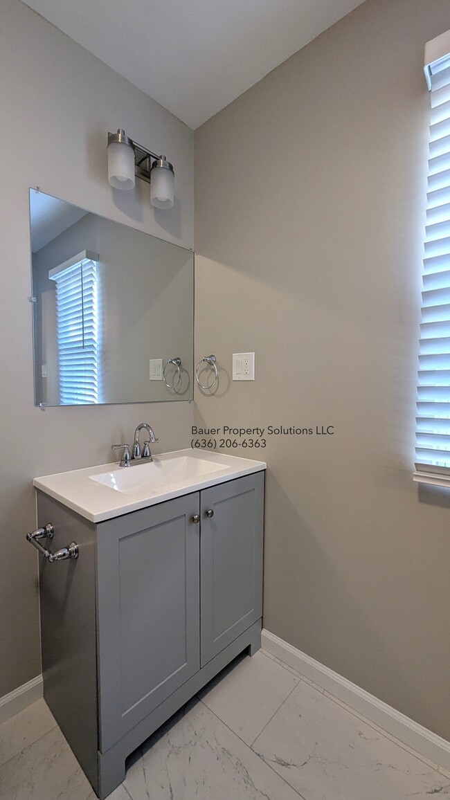 Photo - 510 Cherry Ln House