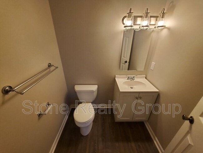 Photo - 3351 E Margaret Ave