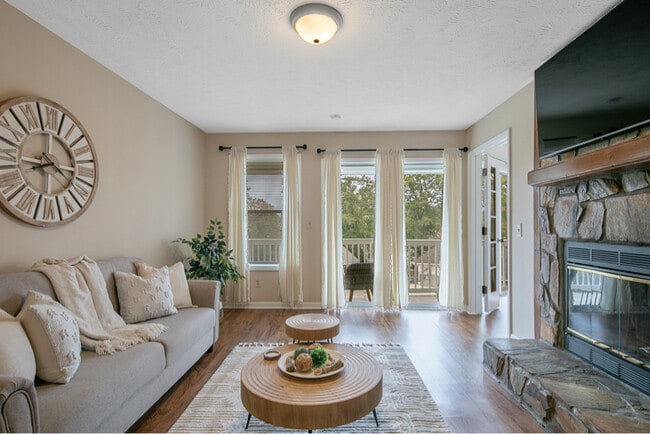 Photo - 1006 Brookhollow Dr Unidad Apt 9