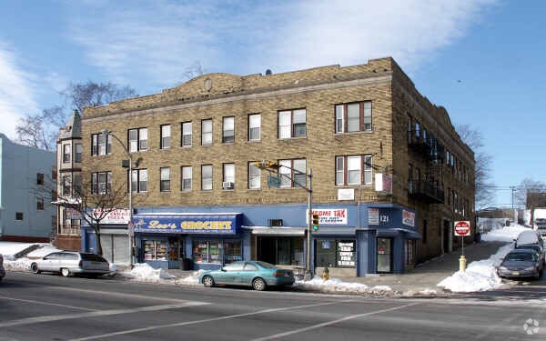 Photo - 121-125 Elizabeth Ave