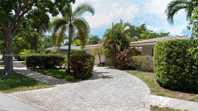 Photo - 2841 NW 10th Ave