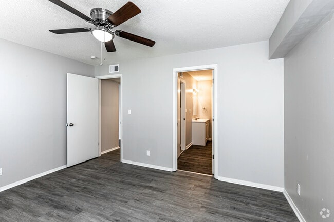 1BR, 1BA