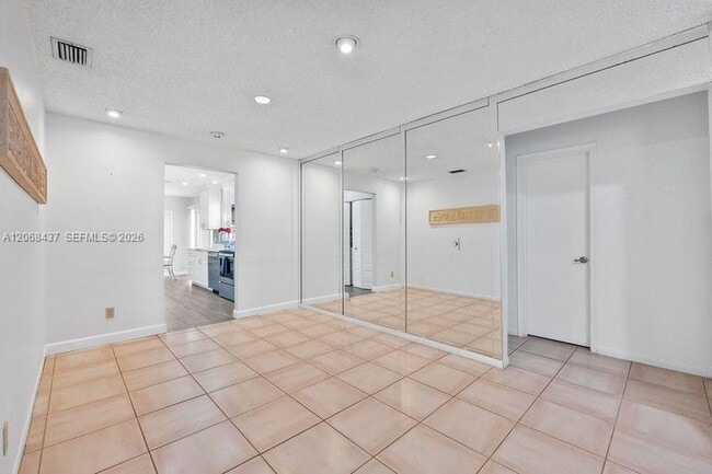 Photo - 7507 Ace Rd N
