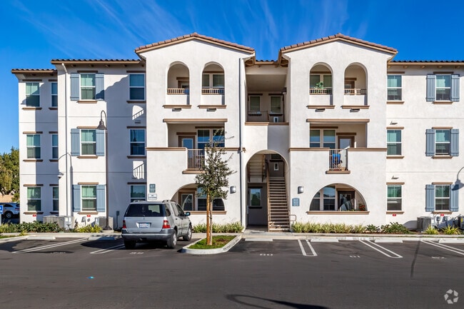 Photo - Valencia Garden Apartments