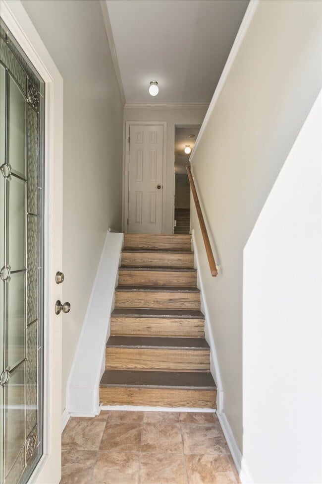 Photo - 17 Miles Cary Mews