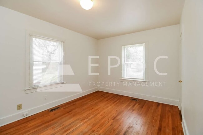 Photo - 919 Bellvue St