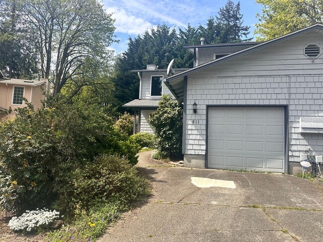 Photo - Charming Bellevue Rental – Available May 1st!