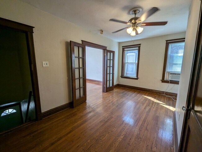 Photo - 5111 South Broadway Unit 5111 A