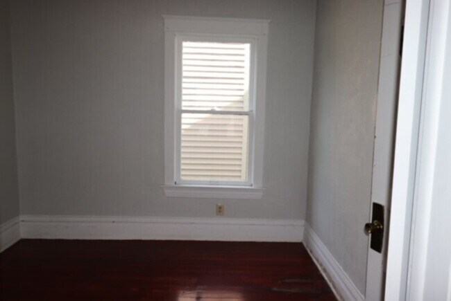 Photo - 1305 S 12th St