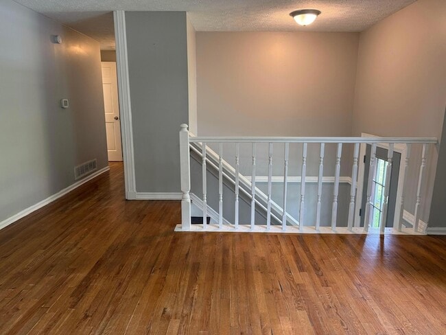 Photo - 2348 Warfield Dr