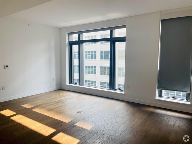 Building Photo - 99 Hudson St Unit 502 Rental