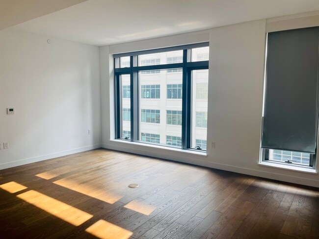 Photo - 99 Hudson St Condo Unit 502