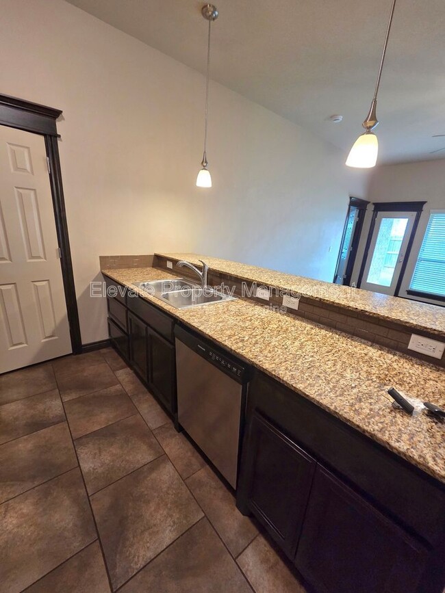Photo - 2301 Starwood Wy
