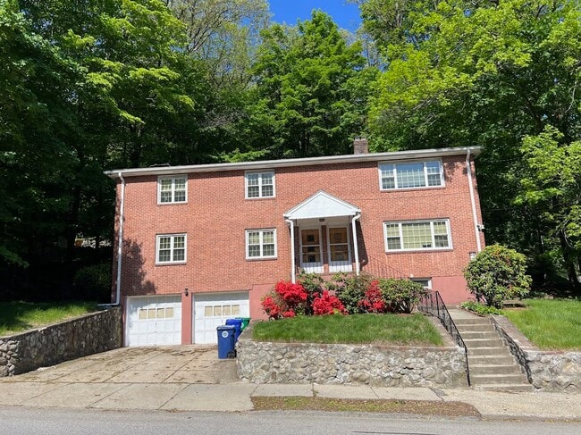 Building Photo - 409 Lowell Ave Unit 409 Lowell Ave
