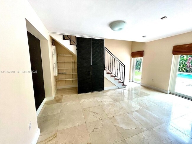 Photo - 10672 SW 77th Ave