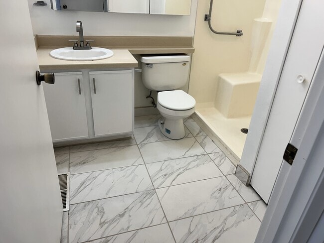 Prairie Meadows Apartments
